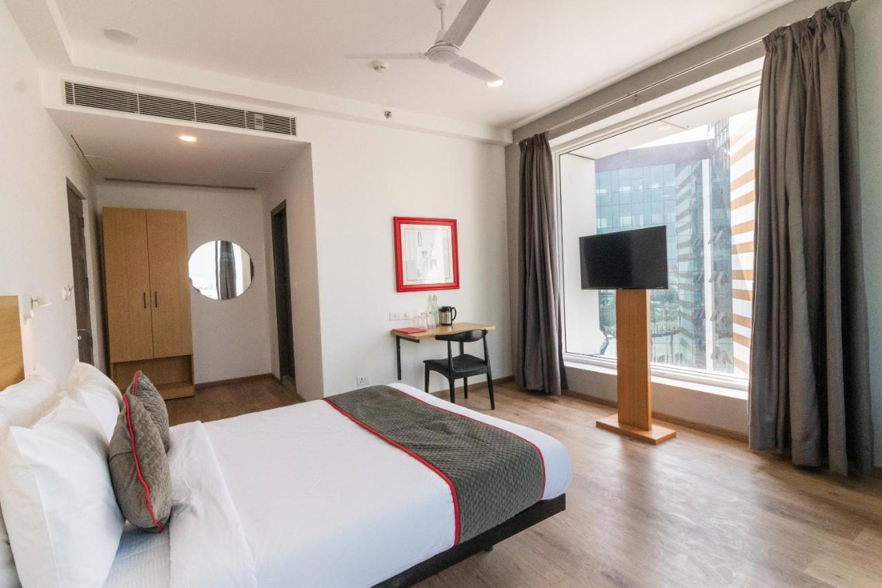 Oyo Townhouse 120 The Axis Kolkata
