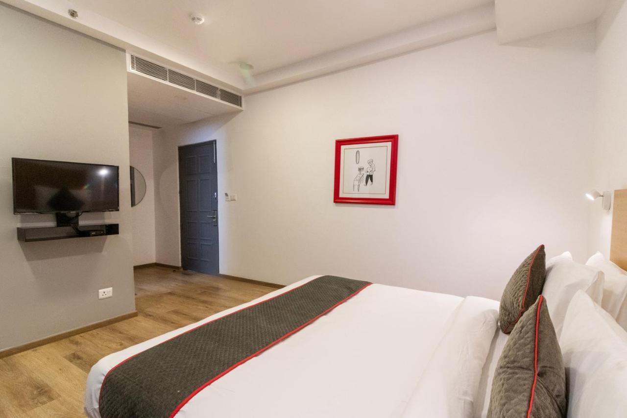Oyo Townhouse 120 The Axis Hotel 3*